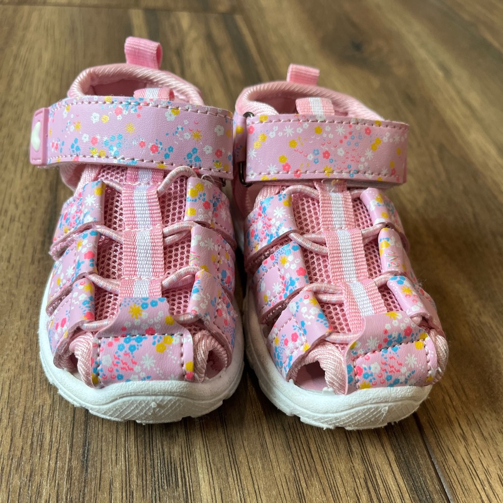 Gerber Toddler Girls Caged Velcro Closed Toe Pink Floral Athletic Sandals, Sz 4
